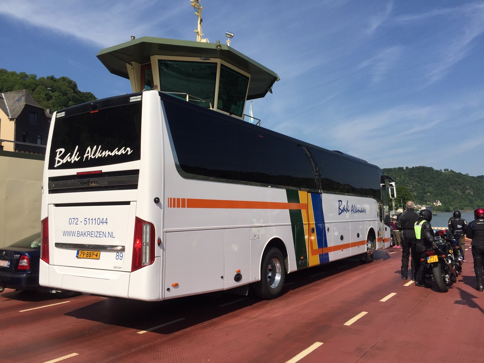 Touringcar Bus Huren met Chauffeur? Bak Reizen